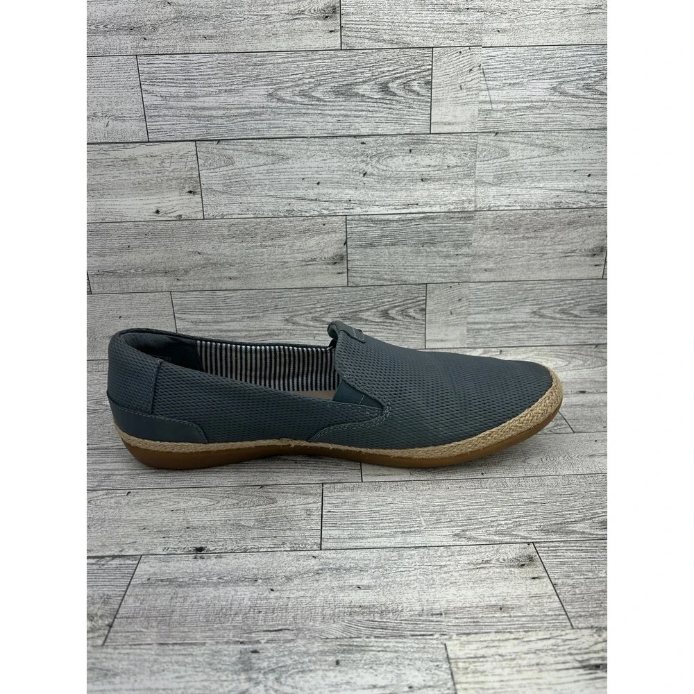 Clarks step into